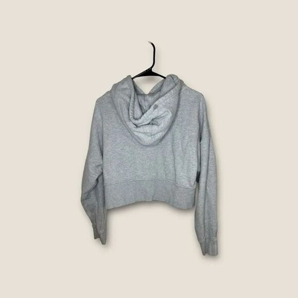 Adidas Gray Patch Hoodie Size Small Cropped - Picture 2 of 3
